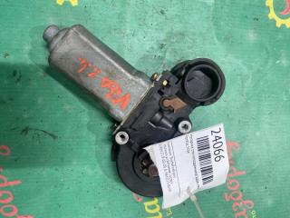 Запчасть моторчик стеклоподъемника задний левый Pontiac Vibe