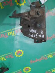 Запчасть замок капота Mitsubishi Pajero 2