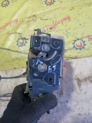 Замок двери задний левый Volkswagen passat 2000