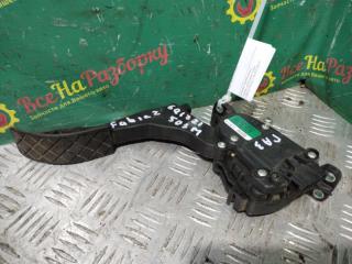 Запчасть педаль газа Skoda Fabia 2 2012