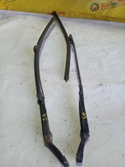 Поводок дворников Volkswagen passat 2000