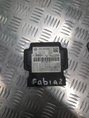 Запчасть блок управления airbag srs Skoda Fabia 2 2012