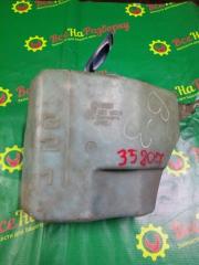 Бачок омывателя Volkswagen B3 1990 Б/У Бачок омывателя Volkswagen B3 1990