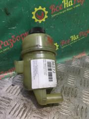 Запчасть бачок гур Mazda 323 2002