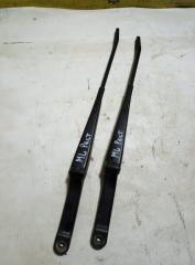 Поводок дворников Mercedes ML350 2005