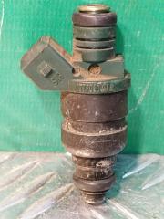 Форсунка топливная Volkswagen Golf 4