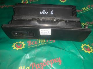 Фото запчасти бардачок honda accord 6 Б/У запчасть Запчасть бардачок honda accord 6