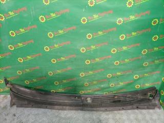 Жабо Nissan Almera 1997