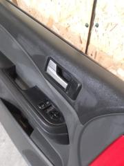 Блок управления стеклоподъемниками Ford C-MAX 2004 Б/У Блок управления стеклоподъемниками Ford C-MAX 2004