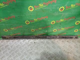 Запчасть накладка двери нижняя задняя левая Chrysler Pacifica 2005