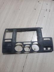 Запчасть рамка консоли Volkswagen Transporter 2008