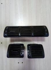 Дефлектор воздуховода торпеды Mercedes ML 1998