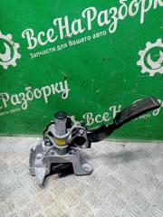 Запчасть педаль газа Infiniti QX 56 2004-2010