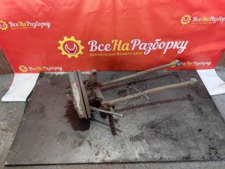 Ступица задняя левая Mazda premacy 2001