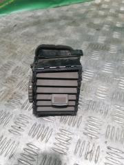 Дефлектор воздуховода левый Infiniti m35 2008