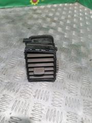 Дефлектор воздуховода правый Infiniti m35 2008