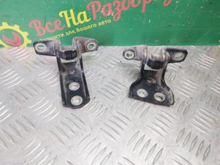 Запчасть петли задней левой двери Mitsubishi Pajero 4 2006 - 2019