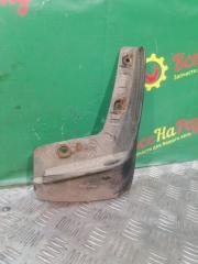 Брызговик правый Mitsubishi Lancer 9