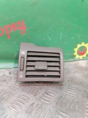 Дефлектор воздуховода передний правый Nissan Fuga