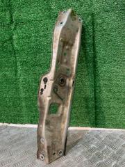 Рамка радиатора Opel Astra H 2011