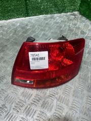 Фонарь задний правый Audi A4 B7 Б/У Фонарь задний правый Audi A4 B7