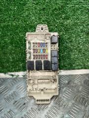 Блок предохранителей в салон Mitsubishi Lancer 9 2006