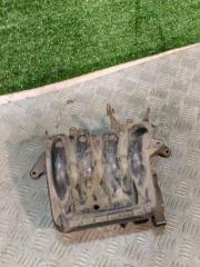 Запчасть впускной коллектор citroen Berlingo VP 2001