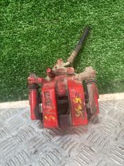 Суппорт задний правый Nissan Murano z50