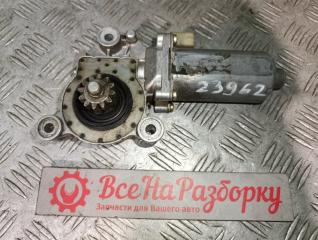 Запчасть моторчик стеклоподъемника передний правый Volvo 850