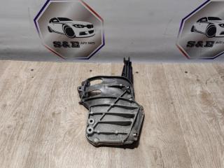 Кронштейн компрессора кондиционера BMW X6 2008