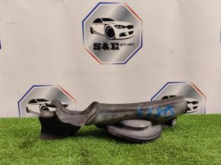 Уплотнитель капота правый BMW 2011