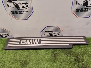 Декоративная крышка двигателя BMW X5 2009