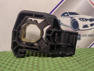 Подушка радиатора правая BMW 2011