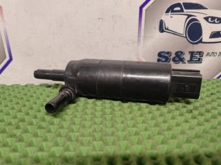 Насос омывателя BMW F22 N20B20B Насос омывателя BMW F22 N20B20B