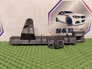 Запчасть направляющая стекла двери левая BMW X5 2008