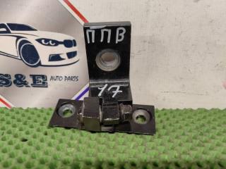 Петля двери передняя правая BMW X5 2011