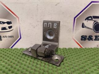 Петля двери передняя правая BMW X5 2012