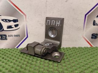 Петля двери передняя правая BMW X5 2012