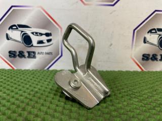 Скоба замка багажника BMW 5 2010