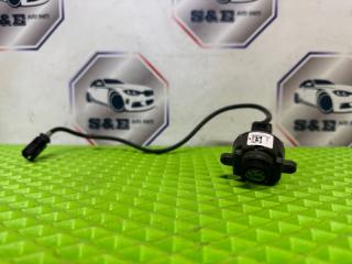 Камера в зеркале BMW X5 2011
