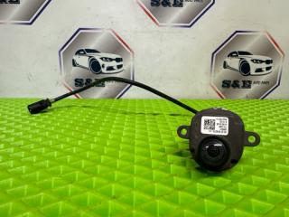 Камера в зеркале BMW X5 2011