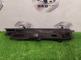 Кронштейн радиатора левый BMW X6 2008
