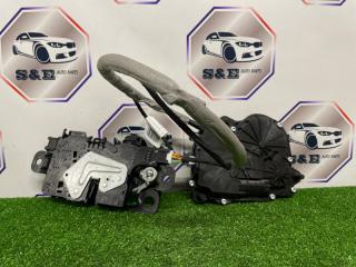 Доводчик двери багажника BMW 5 2017