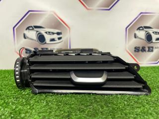 Дефлектор воздушный правый BMW 5 2018