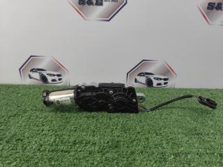 Доводчик двери багажника BMW X5 2008