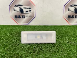 Запчасть плафон подсветки салона BMW X3 2021