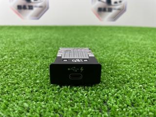 Зарядное гнездо BMW 3 2019