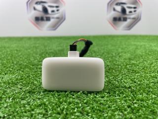 Фото запчасти плафон подсветки салона BMW X1 2017 Б/У запчасть Запчасть плафон подсветки салона BMW X1 2017