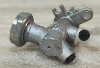 Главный цилиндр сцепления Grand Starex D4CB