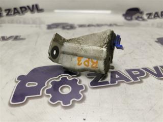 Запчасть кронштейн крыла левый Honda STEPWAGON SPADA 2016